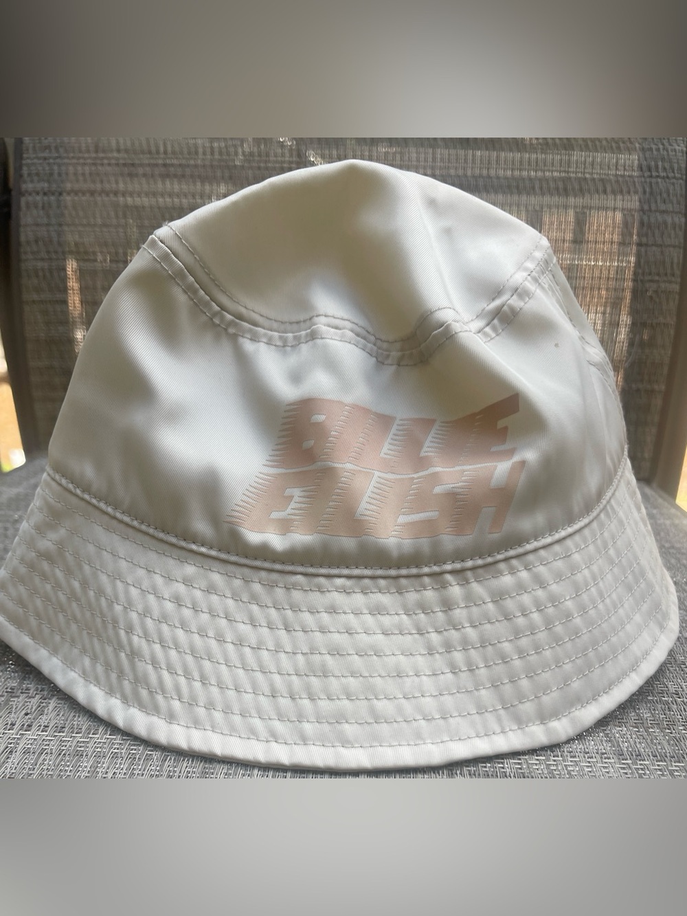 Billie Eilish H&M Bucket Hat Biege Divided Medium Large